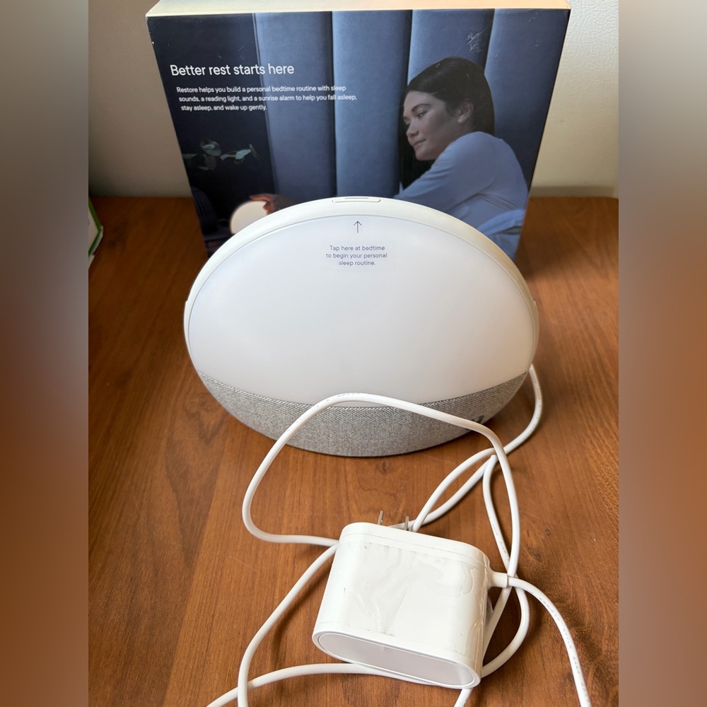 Hatch alarm clock 1 in excellent condition